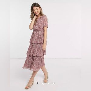 Y.A.S Tiered Midi Dress in Pink Floral Size Small